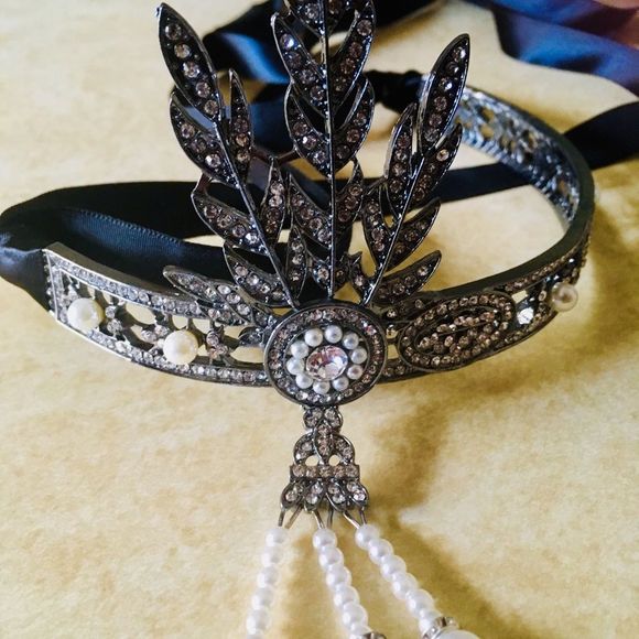 Gatsby Headpiece main image 8